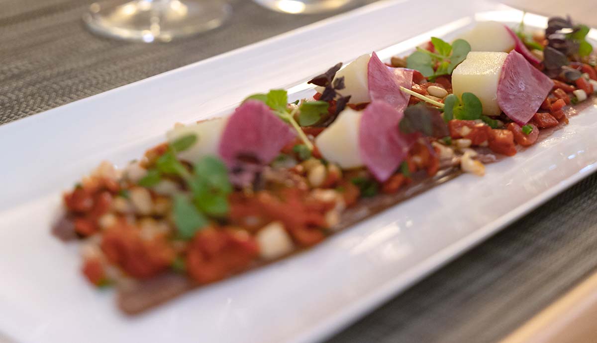 Plate of gourmet salad at restaurant near Saintes